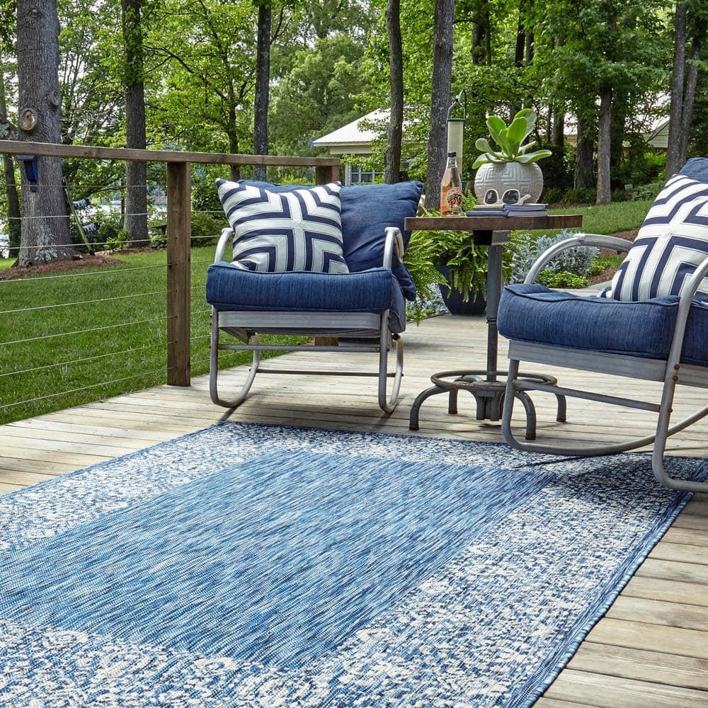 Unique Loom Outdoor Border Collection Area Rug - Floral Border (5' 1" x 8' Rectangle Blue/Ivory)