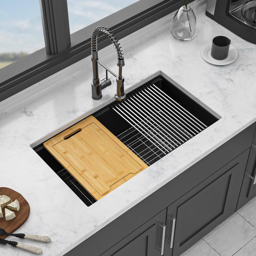 33 in. x 19 in. Undermount Kitchen Sink, 16-Gauge Granite Composite Workstation Sinks Single Bowl in Black