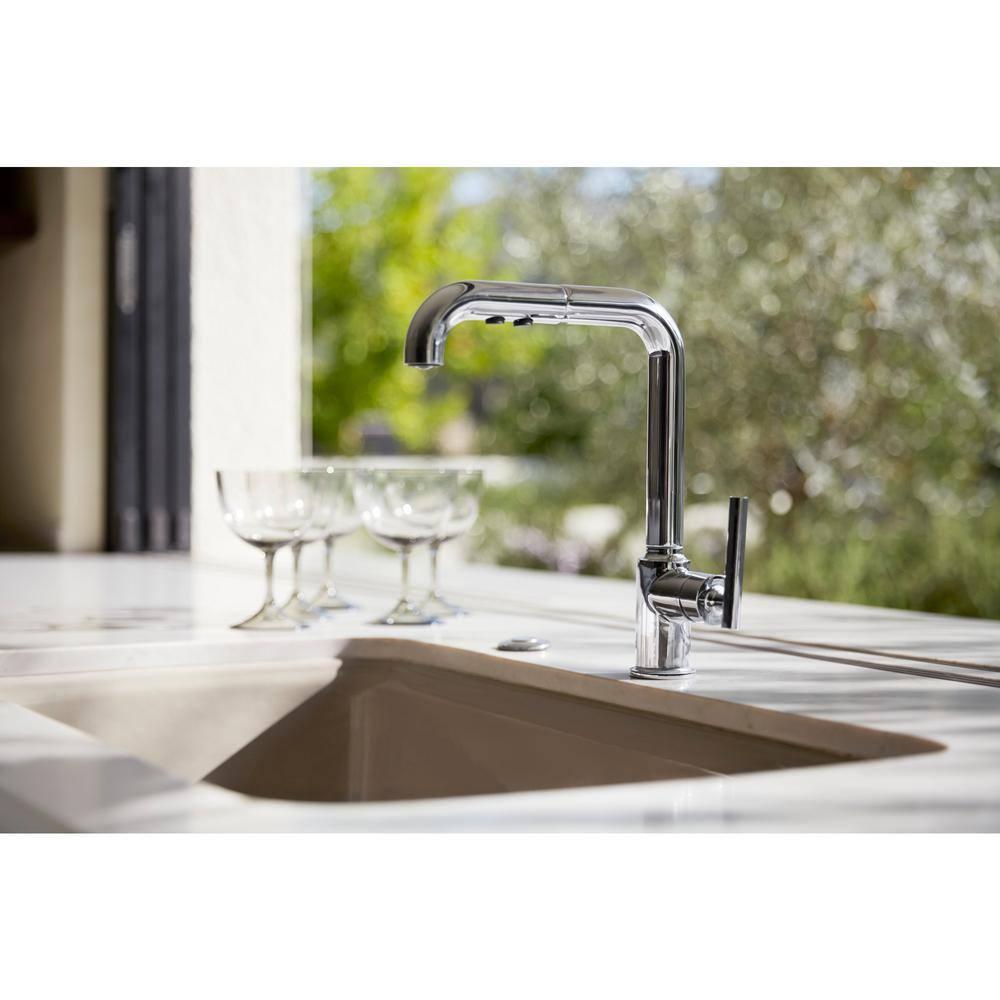 Purist® Pull Out Bar Faucet with Accessories