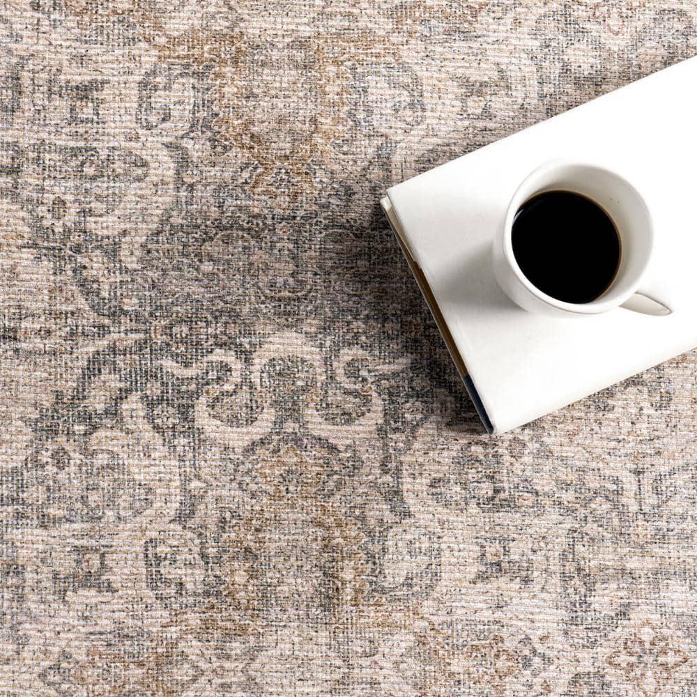 Nuloom Hillstone Collection Else Traditional Vintage Medallion Area Rug, 4' x 6', Beige