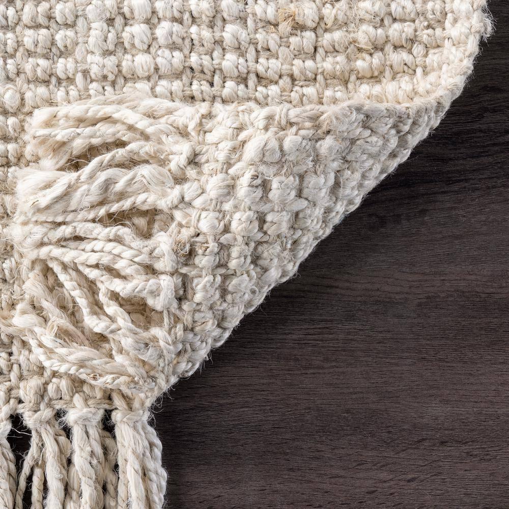 nuLOOM 4x6 Daniela Jute Tassel Hand Woven Area Rug, Off White, Solid Chunky Farmhouse Design, Natural Fiber, For Bedroom, Dining Room, Living Room, Hallway, Office, Entryway