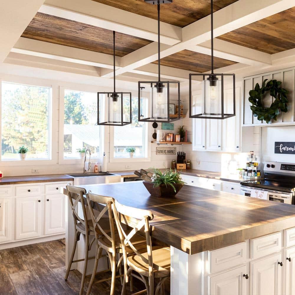Quinn 8.13" 1-Light Industrial Farmhouse Iron/Glass LED Pendant, Oil Rubbed Bronze