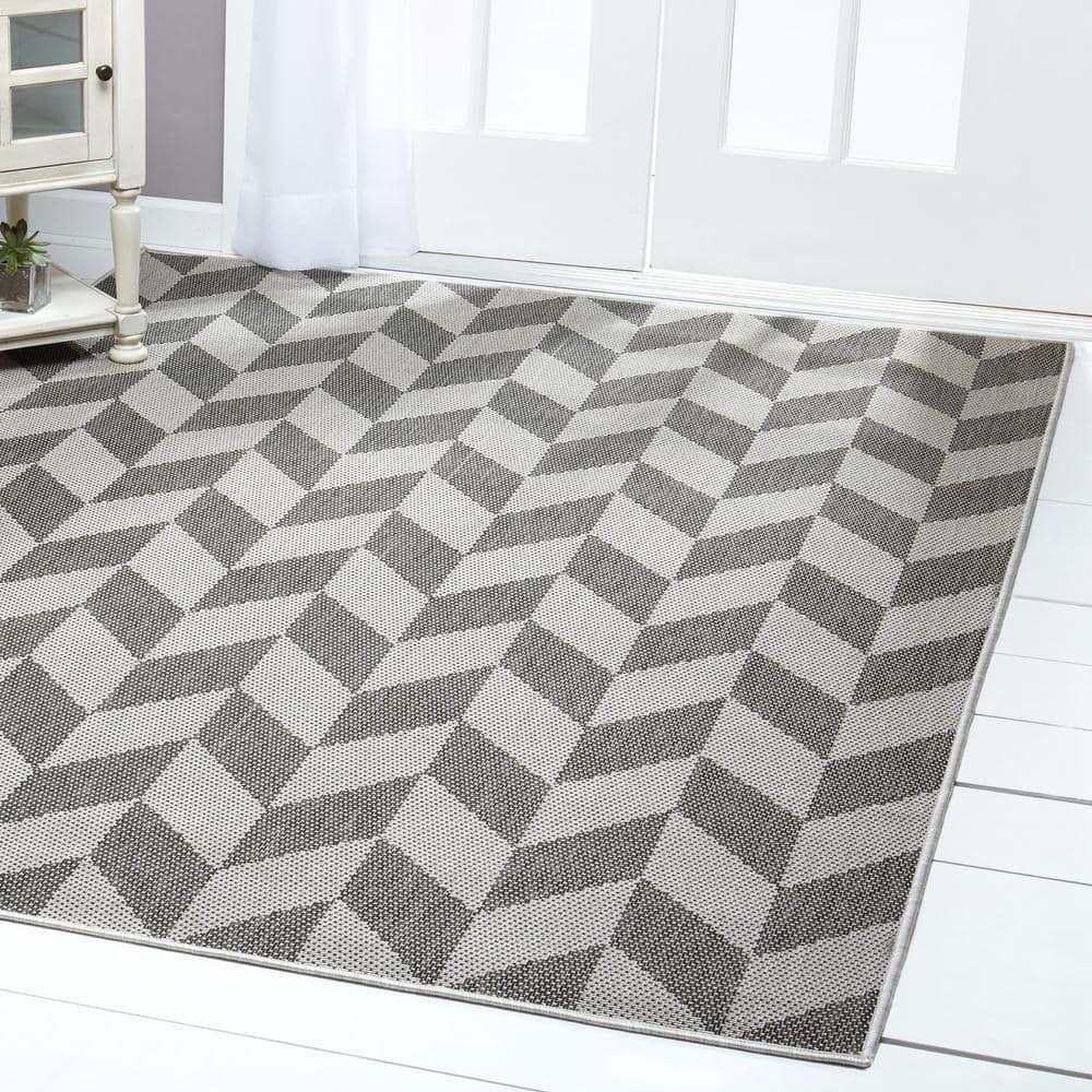 Nicole Miller New York Patio Country Calla Herringbone Indoor/Outdoor Area Rug, Black/Gray