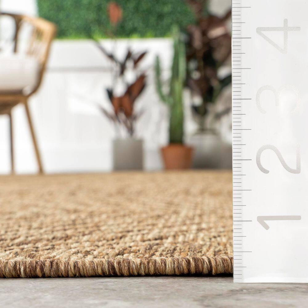 nuLOOM 4' x 6' Outdoor Geometric Area Rug, Stain Resistant, Weather Resistant, High Traffic, Patio, Balcony, Outside, Ranya Light Brown