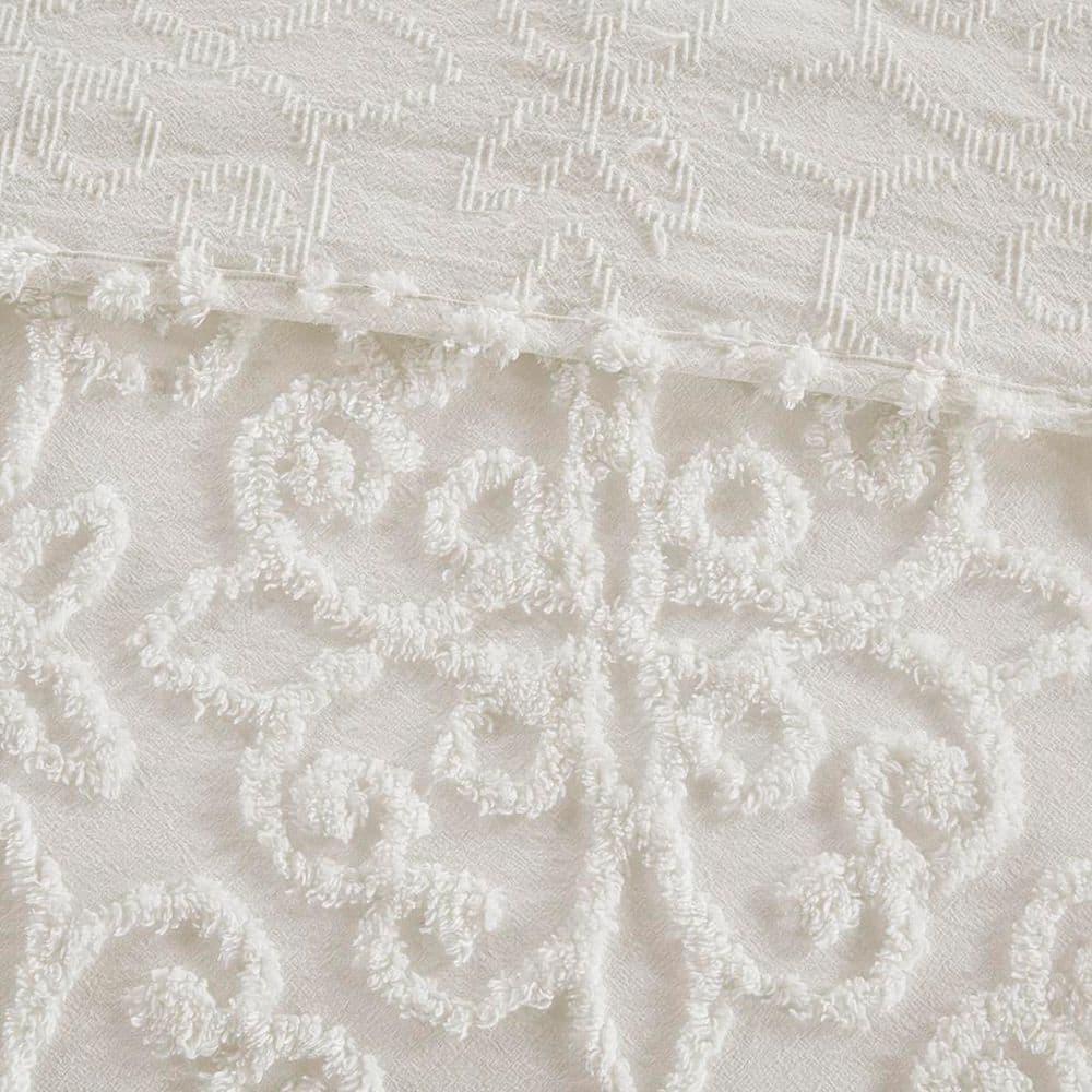 Kelly Clarkson Home Emberly Tufted 100% Cotton Sateen Coverlet Set in Farmhouse Style