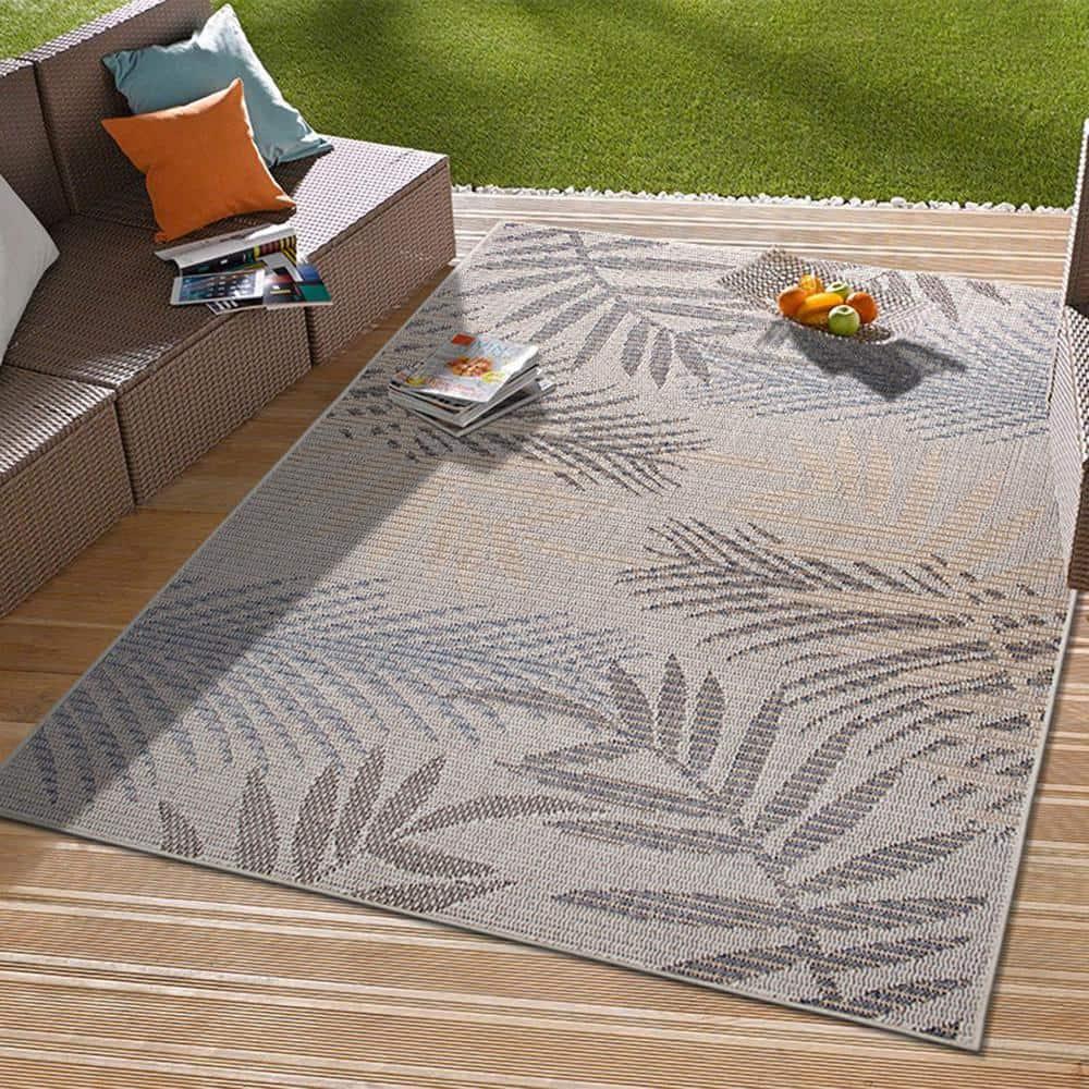 World Rug Gallery Bahama Palm Frond Indoor/Outdoor Area Rug - Cream 7'10" x 10'