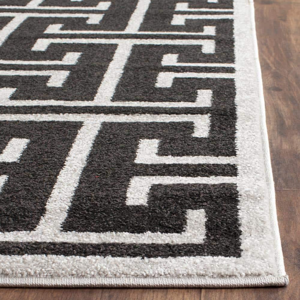 Amherst AMT404 Power Loomed Area Rug - Anthracite/Light Grey - 5'3"x8' - Safavieh.
