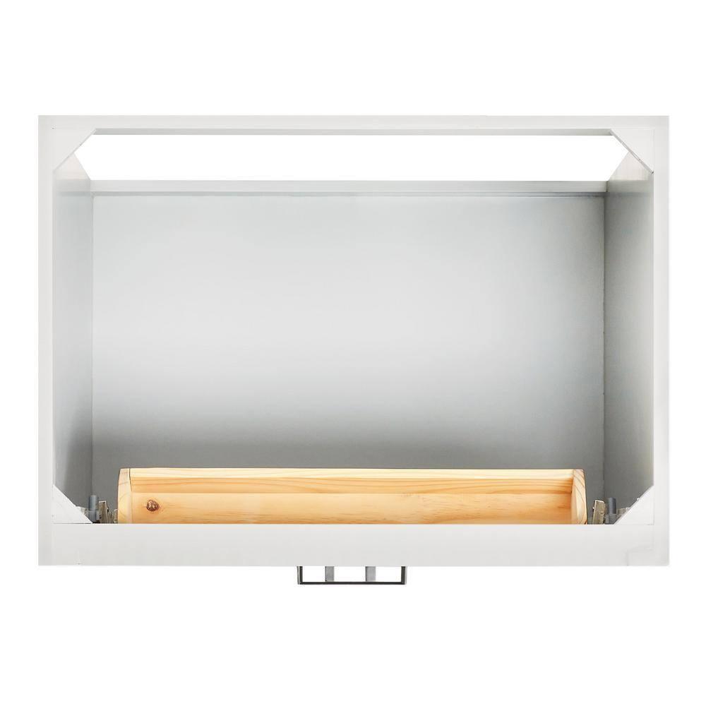 Tidworth 30.25'' Single Bathroom Vanity with Carrara Quartz Top