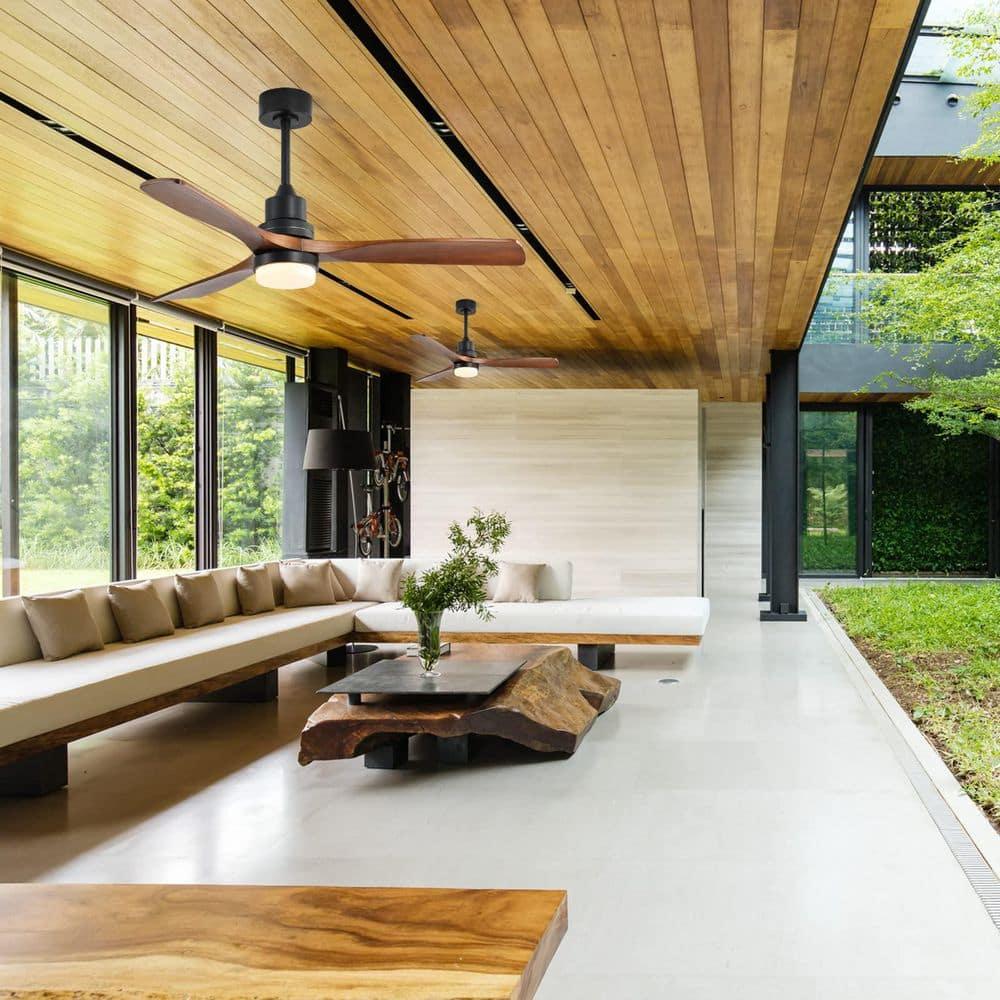 Ventilador de Techo Moderno de 52" sin Luz, Control Remoto y Motor CC Reversible Incluido Negro con Veta de Madera Oscura