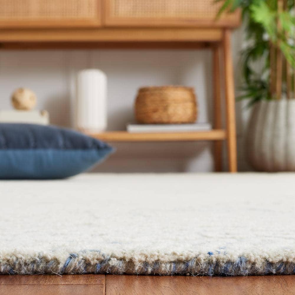 Ebony EBN105 Hand Tufted Indoor Area Rug - Blue/Ivory - 4'x6' - Safavieh