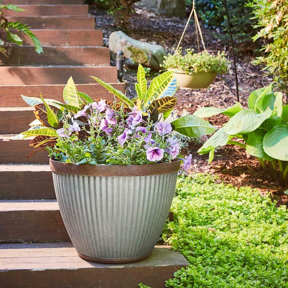Southern Patio® Westlake Resin Pot Planter