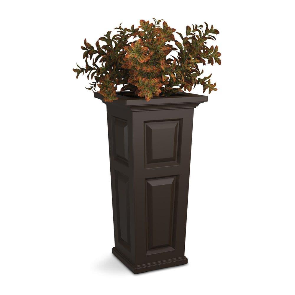 Mayne Inc. Nantucket Pot Planter