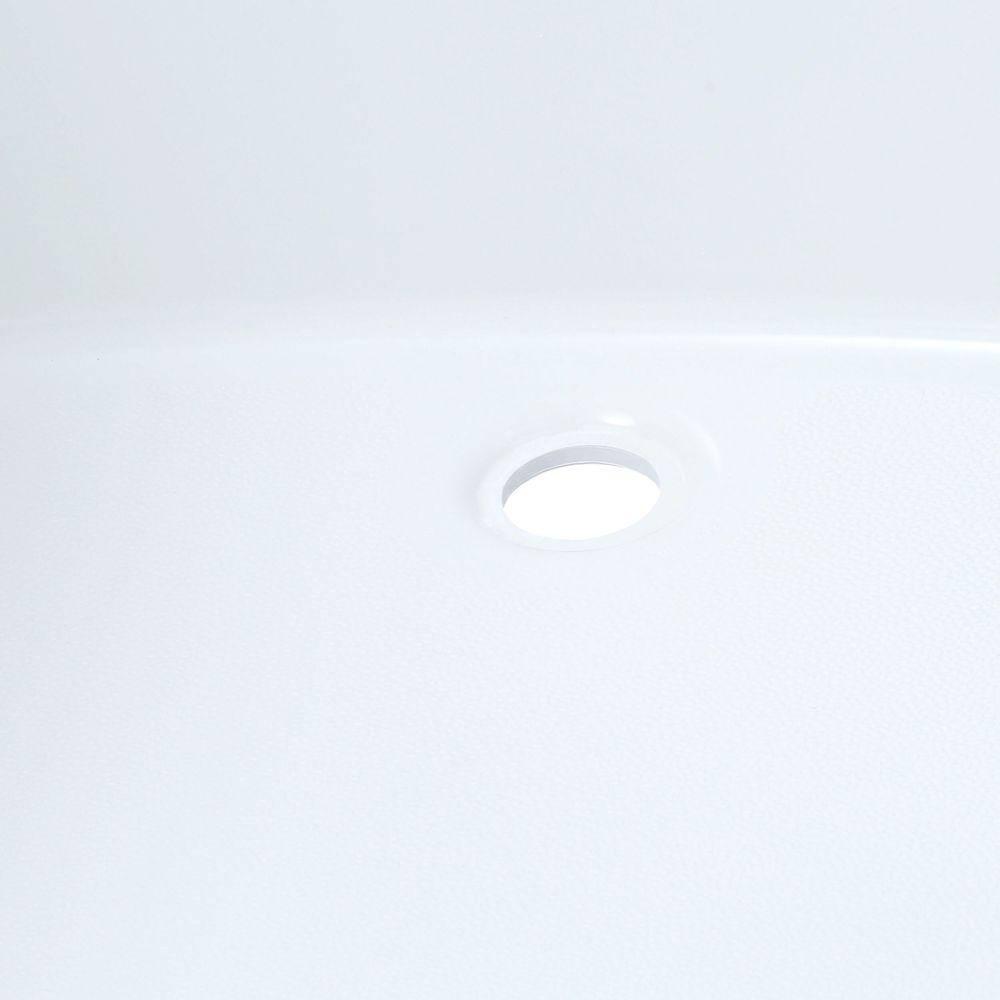 Sterling White Vikrell Alcove Bathtub with High Gloss Finish