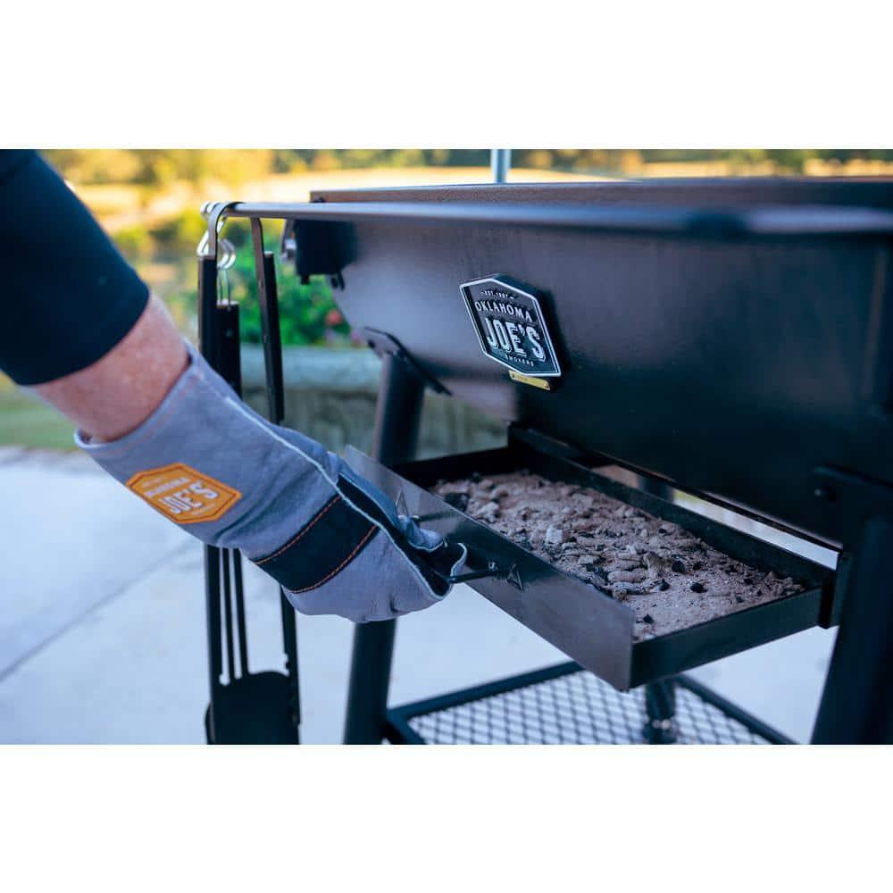Oklahoma Joe's Firecraft Series Open Fire Barrel Charcoal Grill