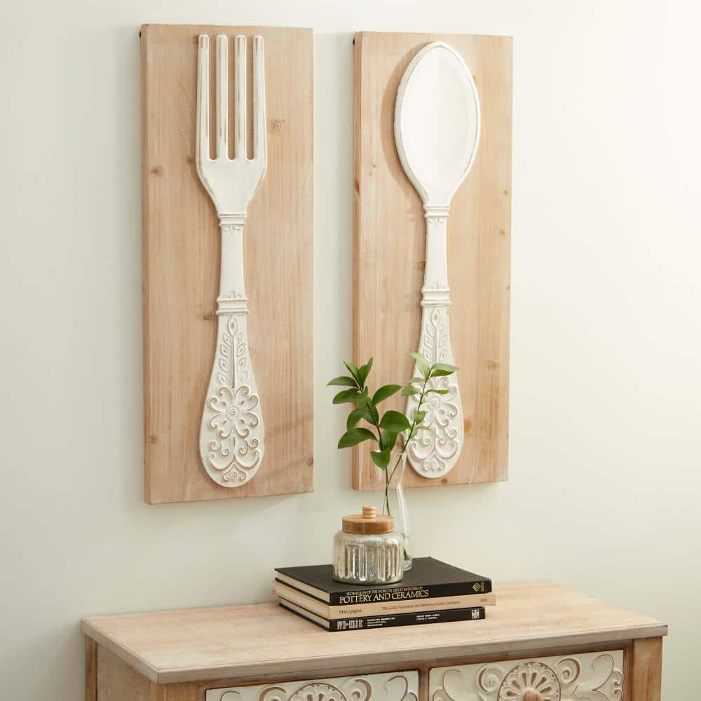 DecMode Brown Wooden Utensils Wall Decor with Carved White Floral Designs (2 Count)