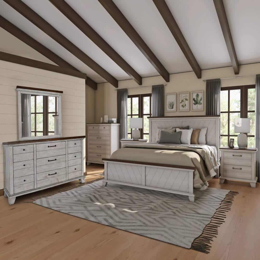 Steve Silver Co. Bear Creek Panel Bed