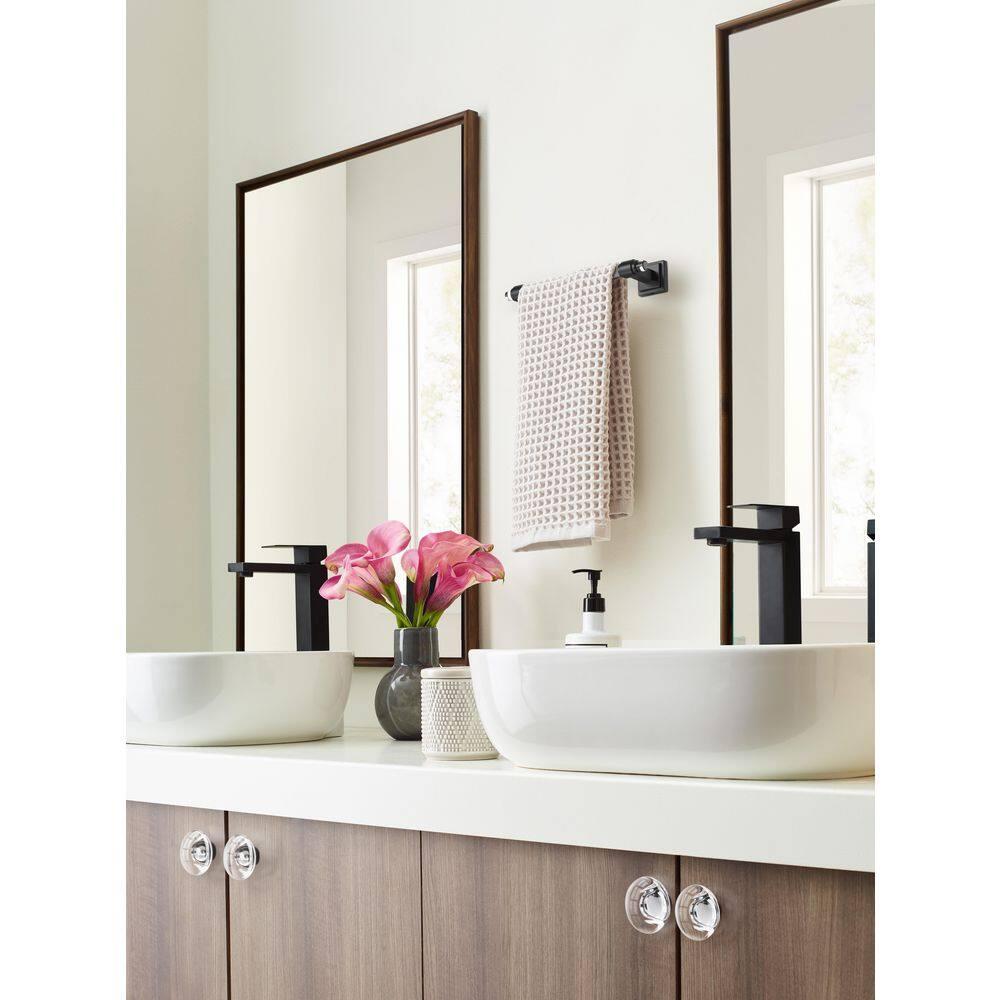 Glacio 10.25" Wall Mounted Towel Bar