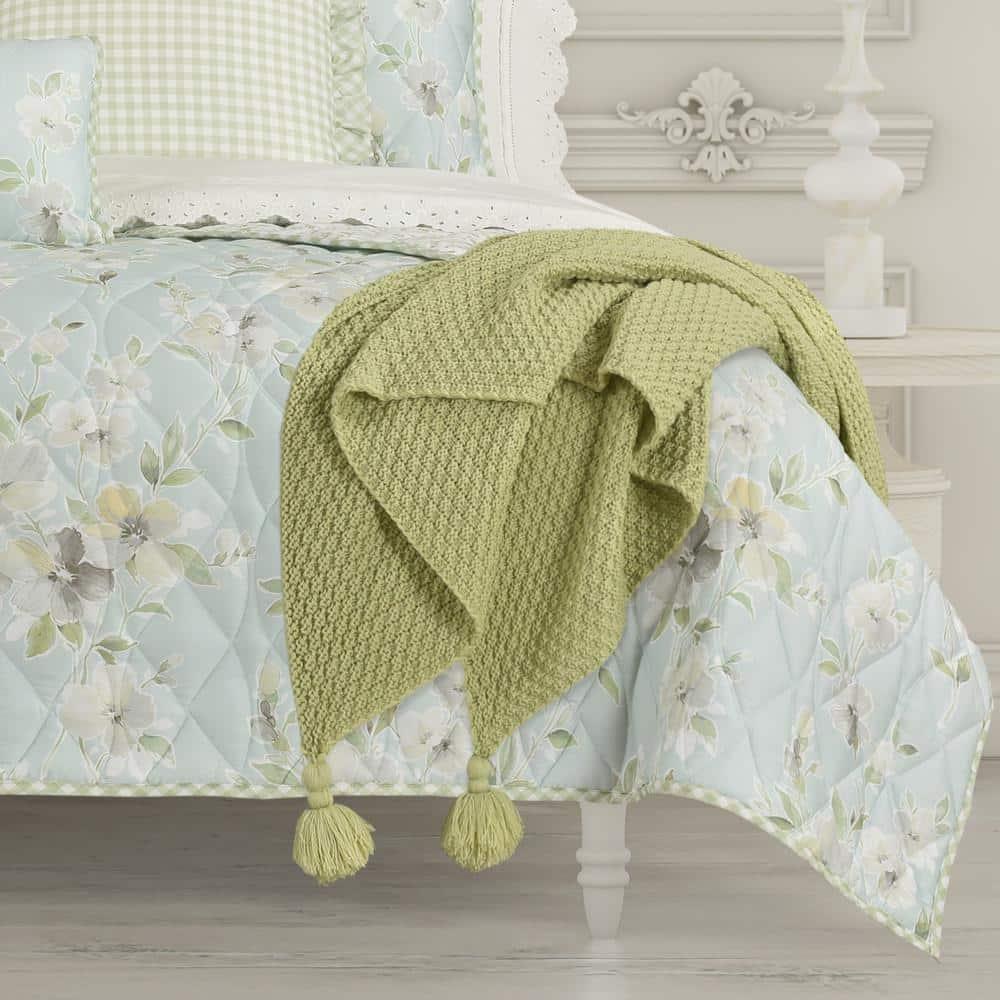 Five Queens Court Mia Throw