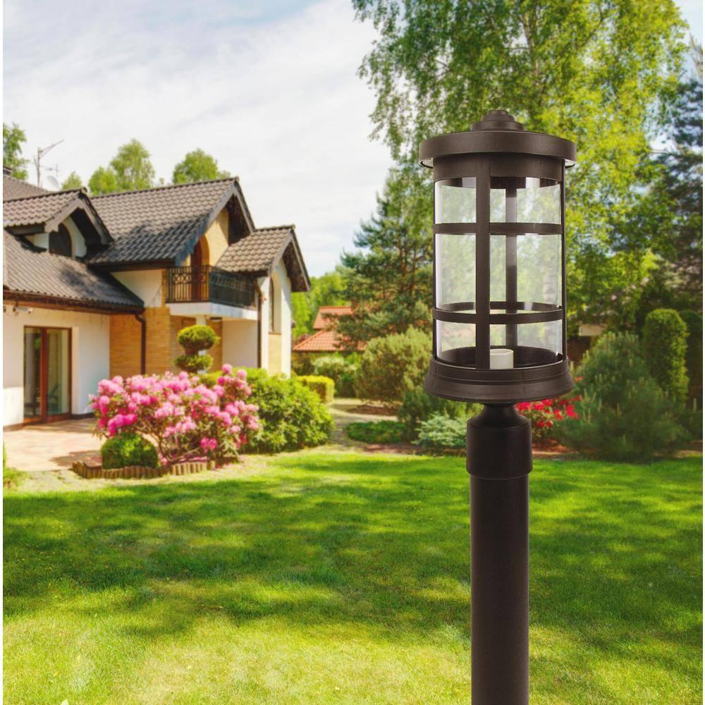 Solus Artisan Cylinder Post Top Fixture with Clear Acrylic Lens