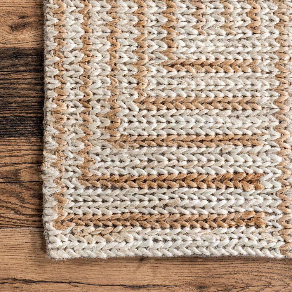 Grassland Handwoven Jute Area Rug