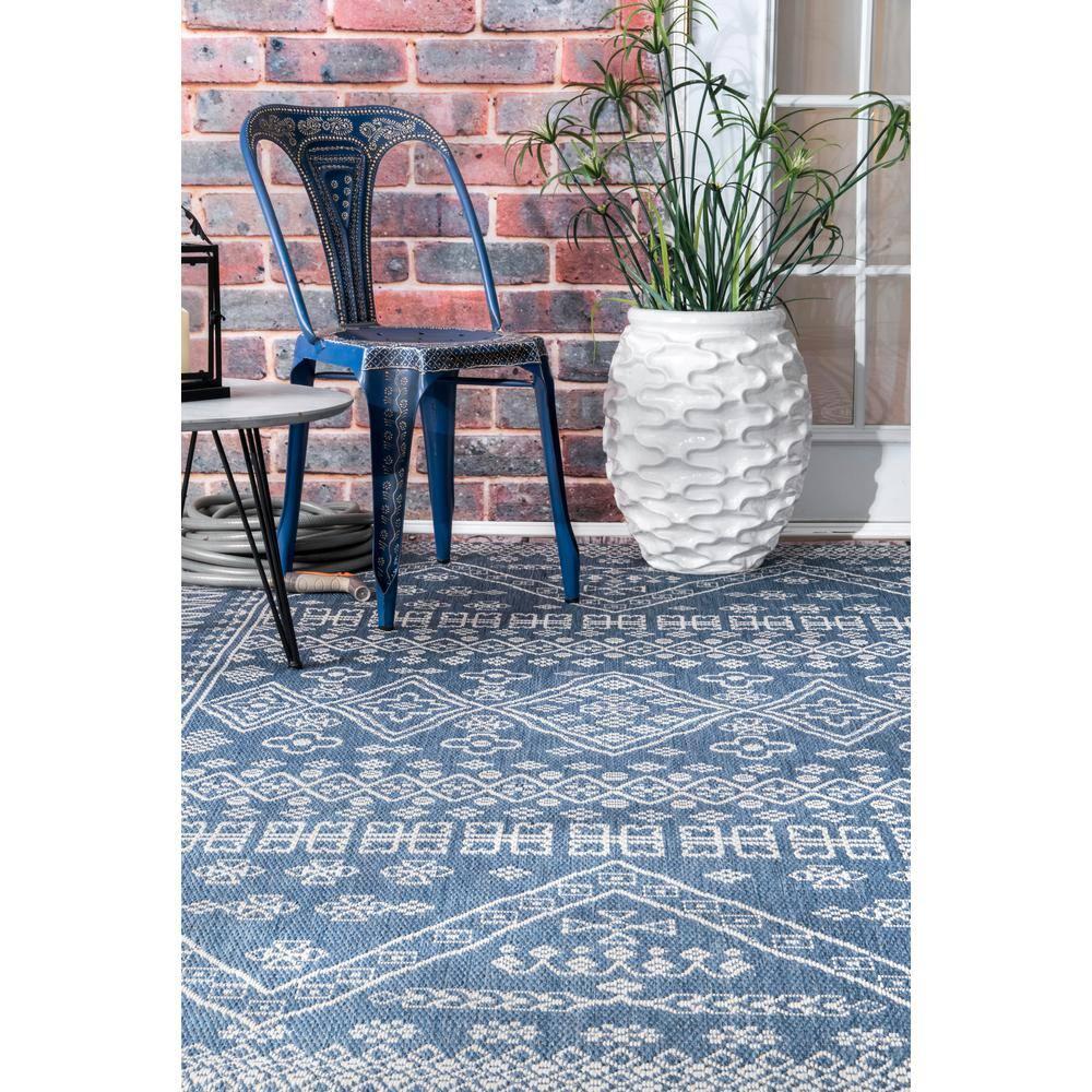 Nuloom Kandace Geometric 6x9 Indoor/Outdoor Area Rug for Living Room Patio Deck Front Porch Kitchen, Blue/Ivory