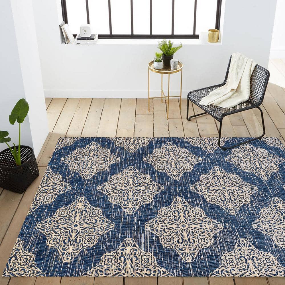 4'x6' Tuscany Ornate Medallions Indoor/Outdoor Area Rug, Navy/Beige - JONATHAN Y