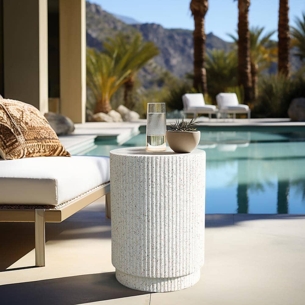 LuxenHome Ivory White Cement Round Outdoor Side Table