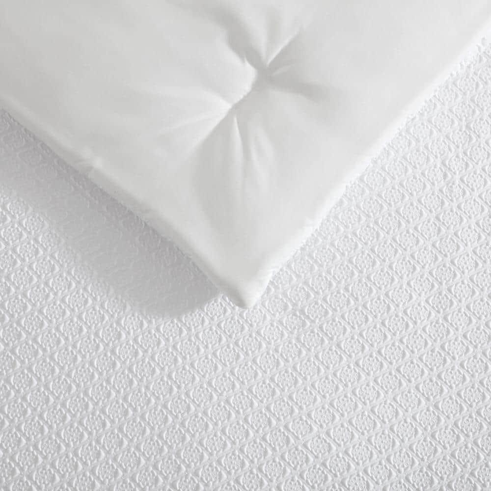 Laura Ashley Laura Ashley Margaret White Easy Care Reversible Dorm Bonus Bed Set