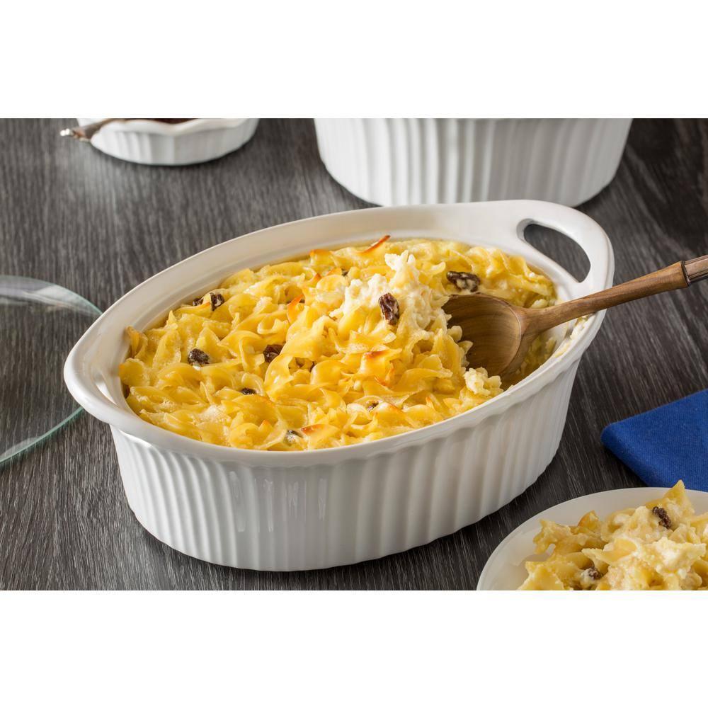 CorningWare French White 1.5-quart Oval Casserole with Glass Lid