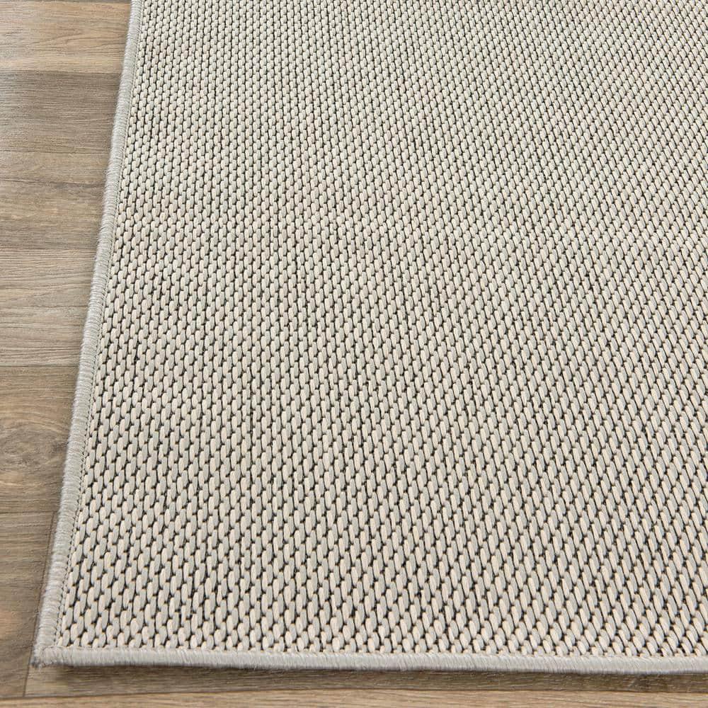 World Rug Gallery Solid Contemporary Indoor/Outdoor Area Rug - Ivory 5' x 7'