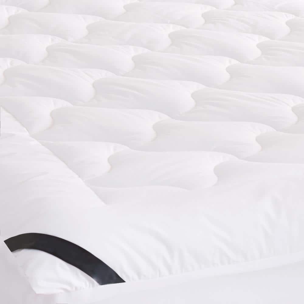 Five Queens Court Elite Mattress Topper