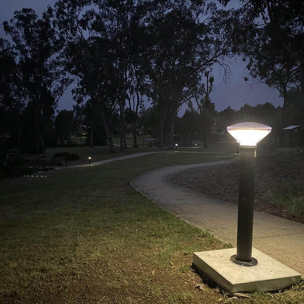 Beyond Solar Beyond Solar Outdoor LED Motion Sensor Pathway Light with Solar Panels