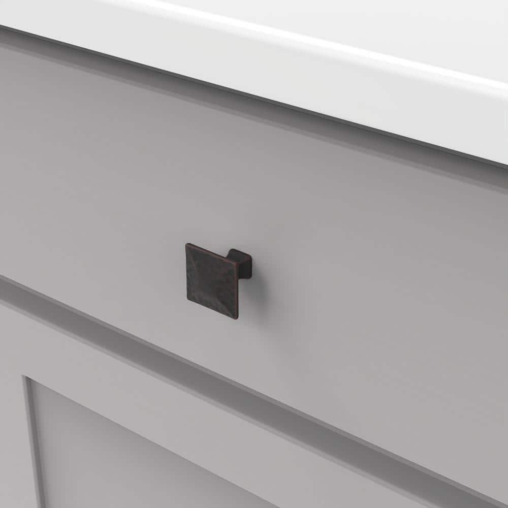 Craftsman 1 1/4" Length Square Knob