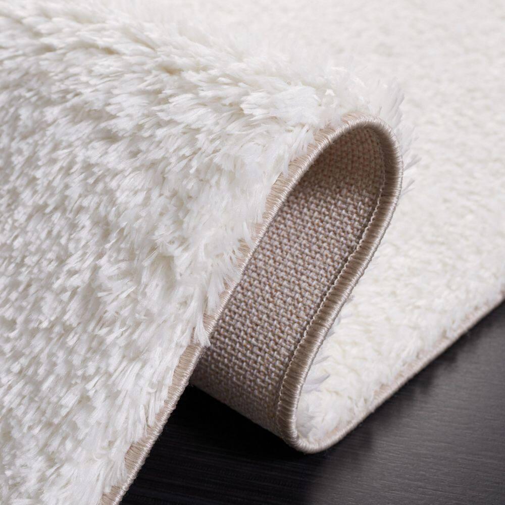 August Shag AUG200 Power Loomed Indoor Accent Rug - White - 3'x5' - Safavieh