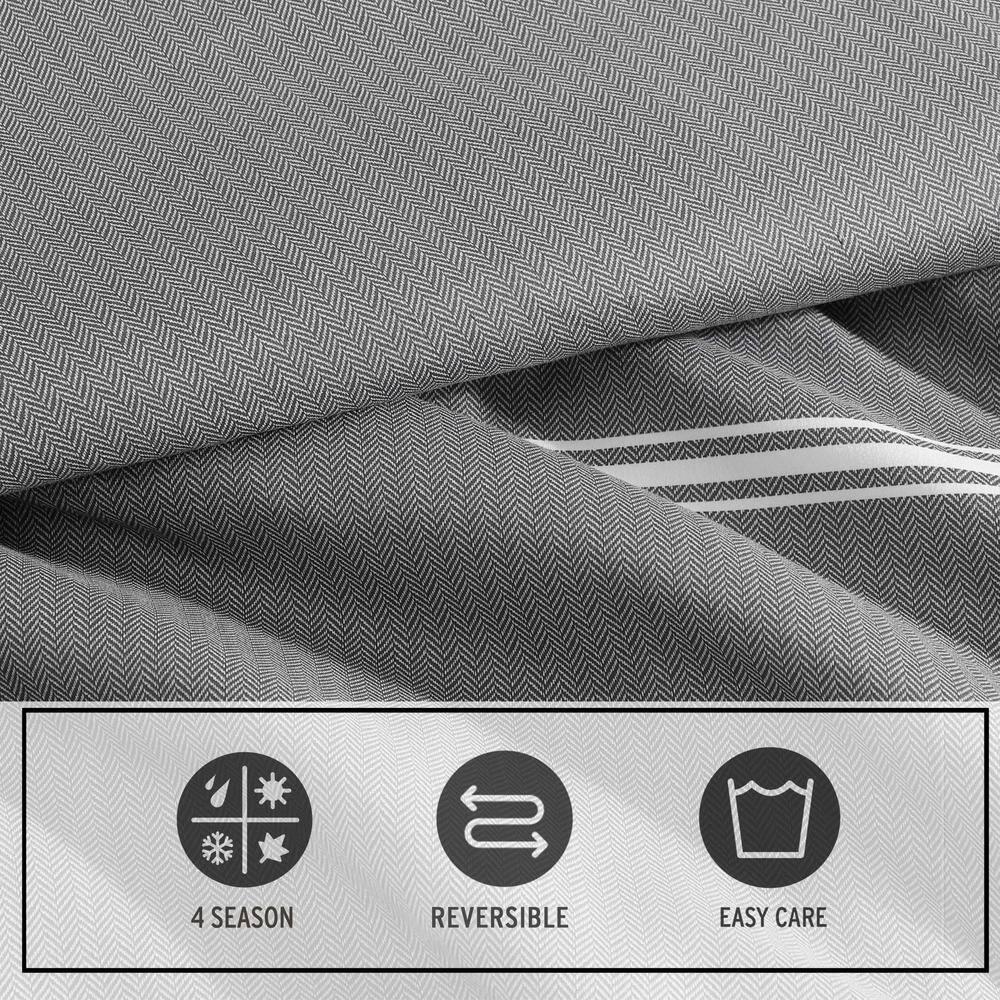 Eddie Bauer Eddie Bauer Chevron And Stripes Grey Bonus Bed Set