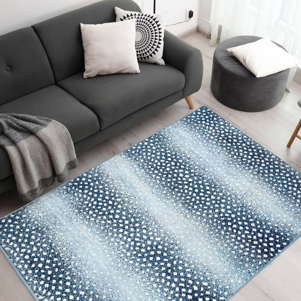 4'x 6' Antelope Modern Animal Area Rug, Blue/Cream - JONATHAN Y
