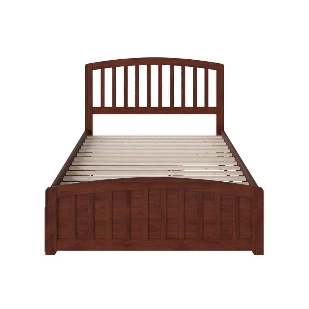 Richmond Full Platform Bed with Matching Foot Board with Twin Size Urban Trundle Bed in Walnut