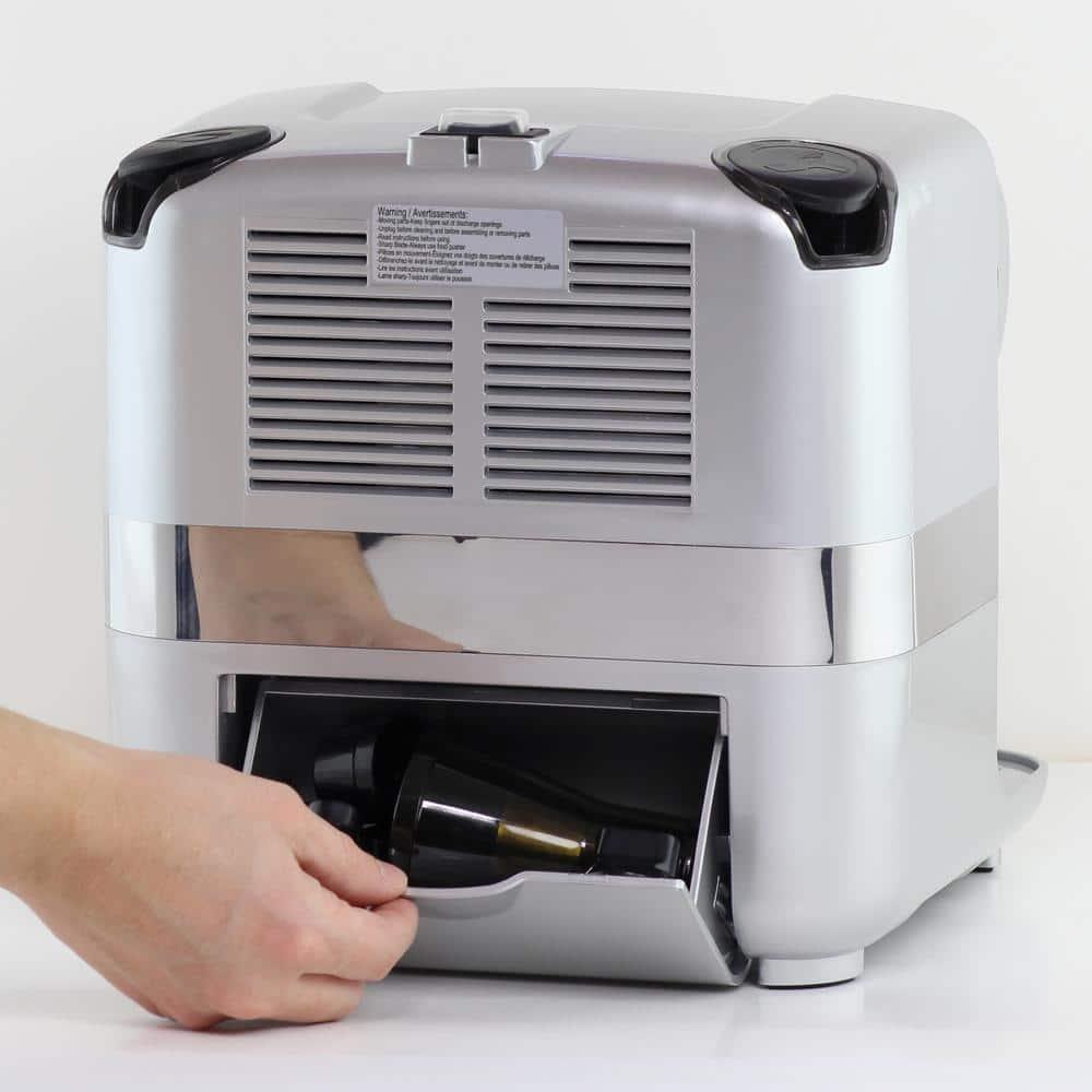 Omega Omega Cold Press 365 Masticating Slow Juicer with On-Board Storage