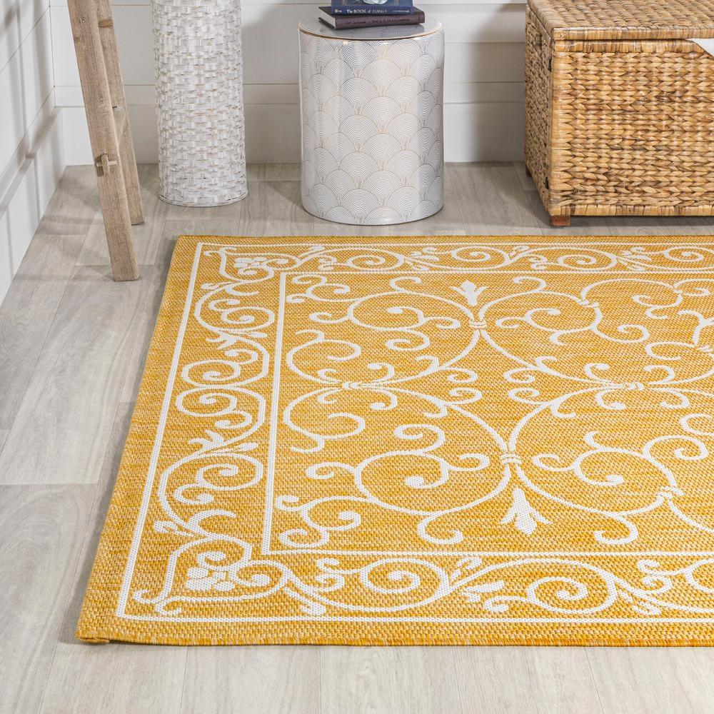 3' x 5' Charleston Vintage Filigree Textured Weave Indoor/Outdoor Area Rug, Yellow/Cream - JONATHAN Y