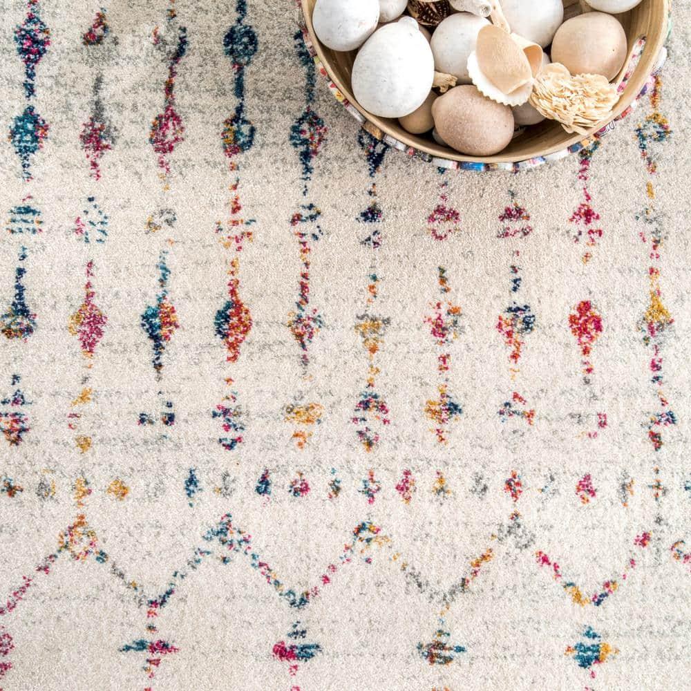 nuLOOM Moroccan Blythe Light Multi 6' 7" x 9' Transitional Area Rug