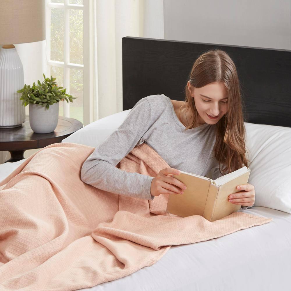 Chelsea Liquid Cotton Blanket