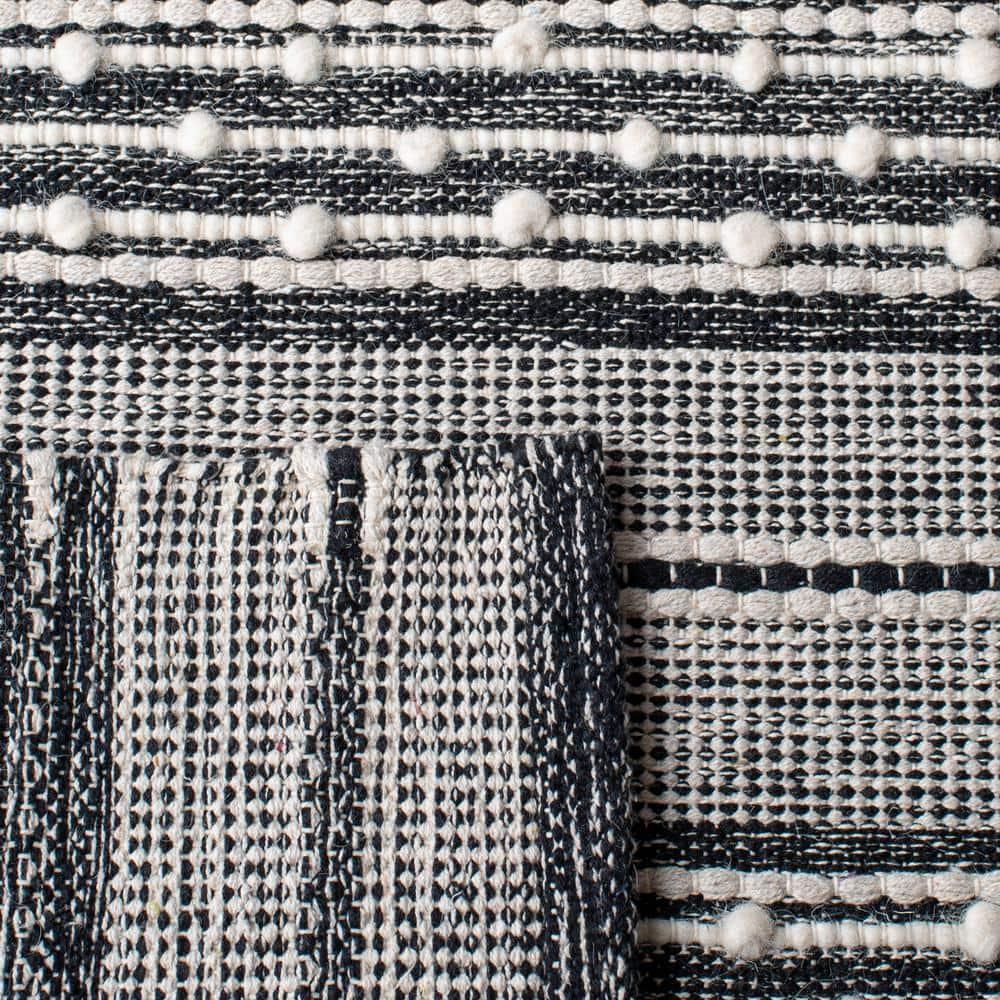 Striped Kilim STK516 Hand Woven Accent Rug - Black/Ivory - 2'3"x5' - Safavieh.