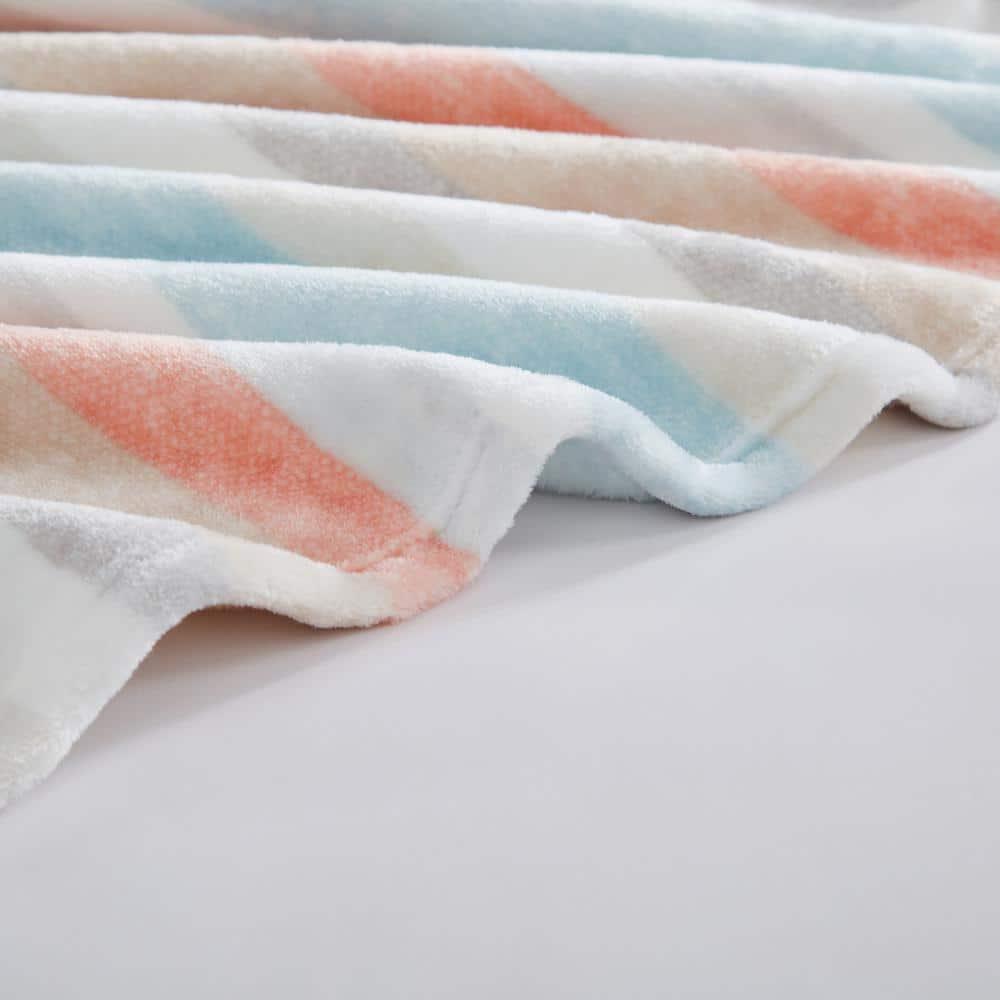 Wrangler Wrangler Printed Ultra Soft Plush Fleece Blanket