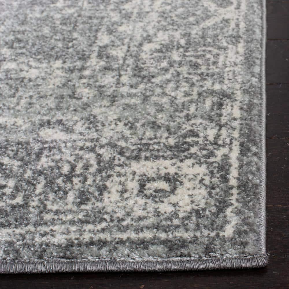 Evoke EVK270 Power Loomed Area Rug Grey / Ivory 5'-3" X 7'-6" - Safavieh.