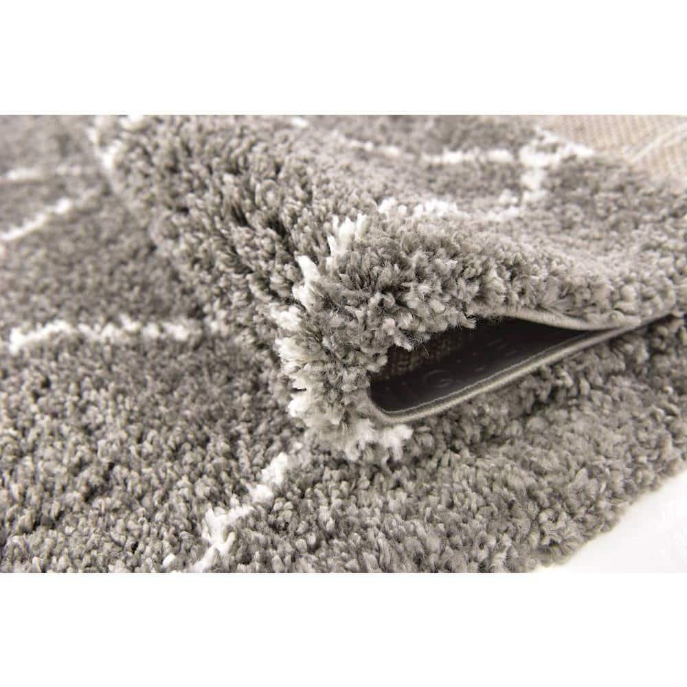 Gray Square Trellis Shag Synthetic Indoor Rug