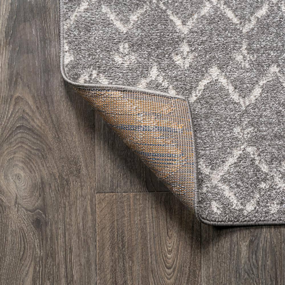 JONATHAN Y Moroccan HYPE Boho Vintage Diamond Gray/Ivory 3 ft. x 5 ft. Area Rug