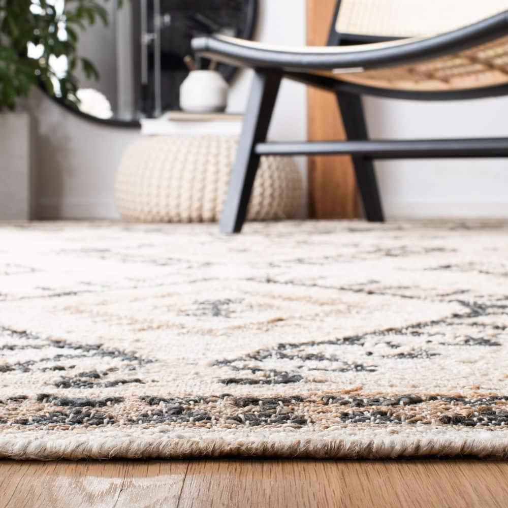 Kilim KLM762 Hand Woven Area Rug - Ivory/Black - 3'x5' - Safavieh.
