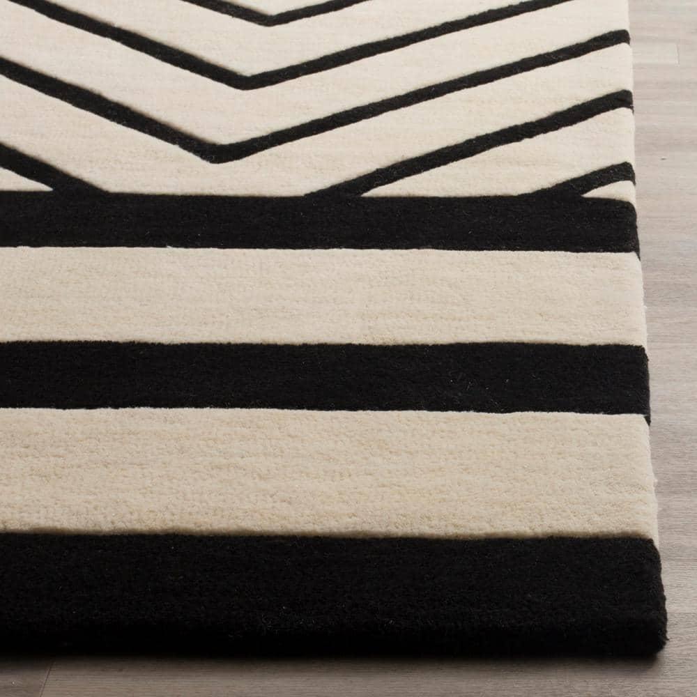 SAFAVIEH Fifth Avenue Bronagh Geometric Area Rug, Ivory/Black, 10' x 14'