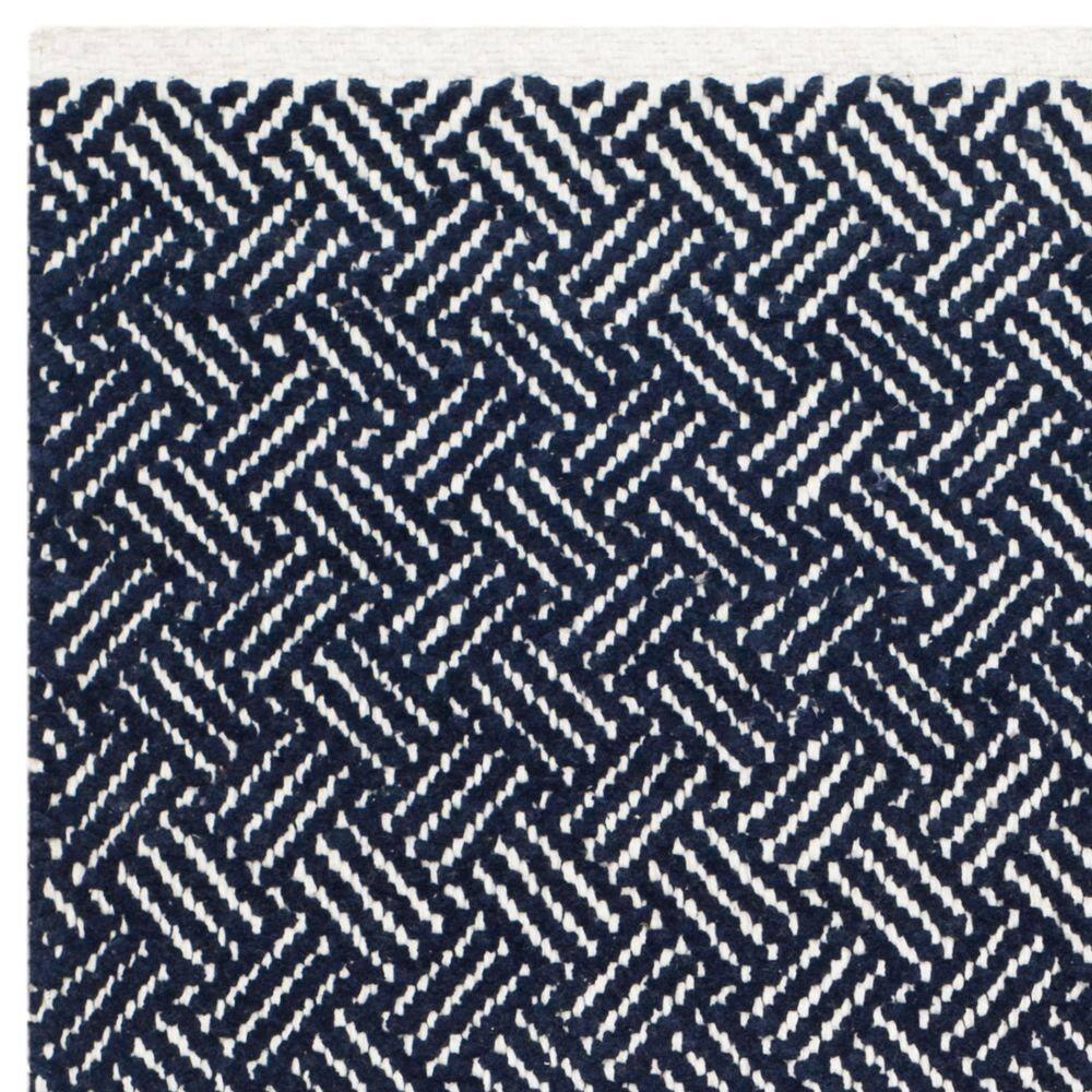 Boston BOS680 Power Loomed Accent Rug - Navy - 2'6"x4' - Safavieh.