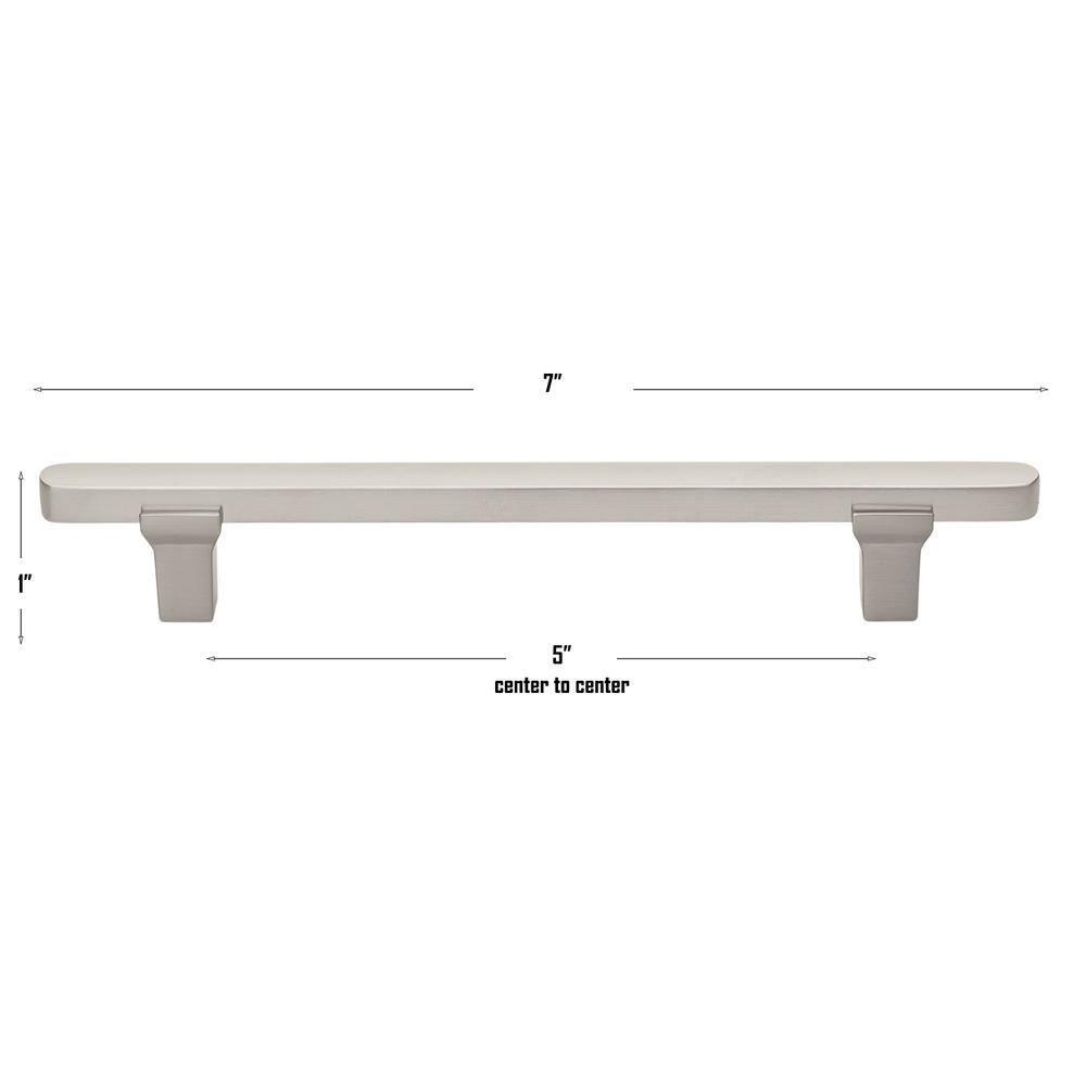 Giana Collection 5-1/16" Center to Center Solid Flat Bar Pull